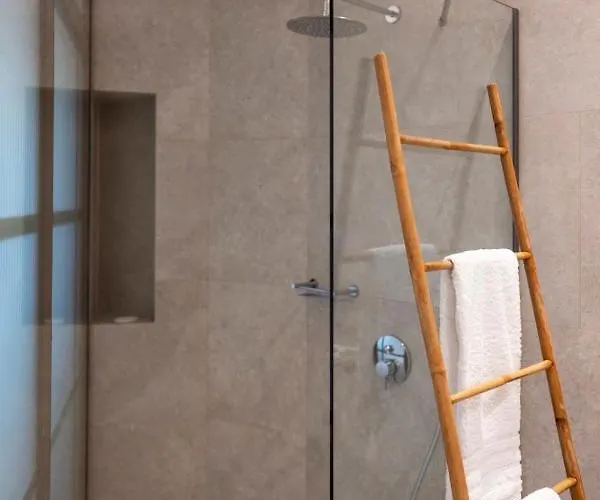 Naillac Elite Hotel apartamentowy